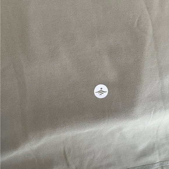 NWOT olive green Halara tank dress with built in shorts and bra sz L - Picture 5 of 7